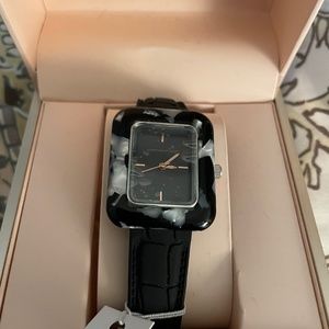 Adrienne Vittadini Women’s Watch NWT